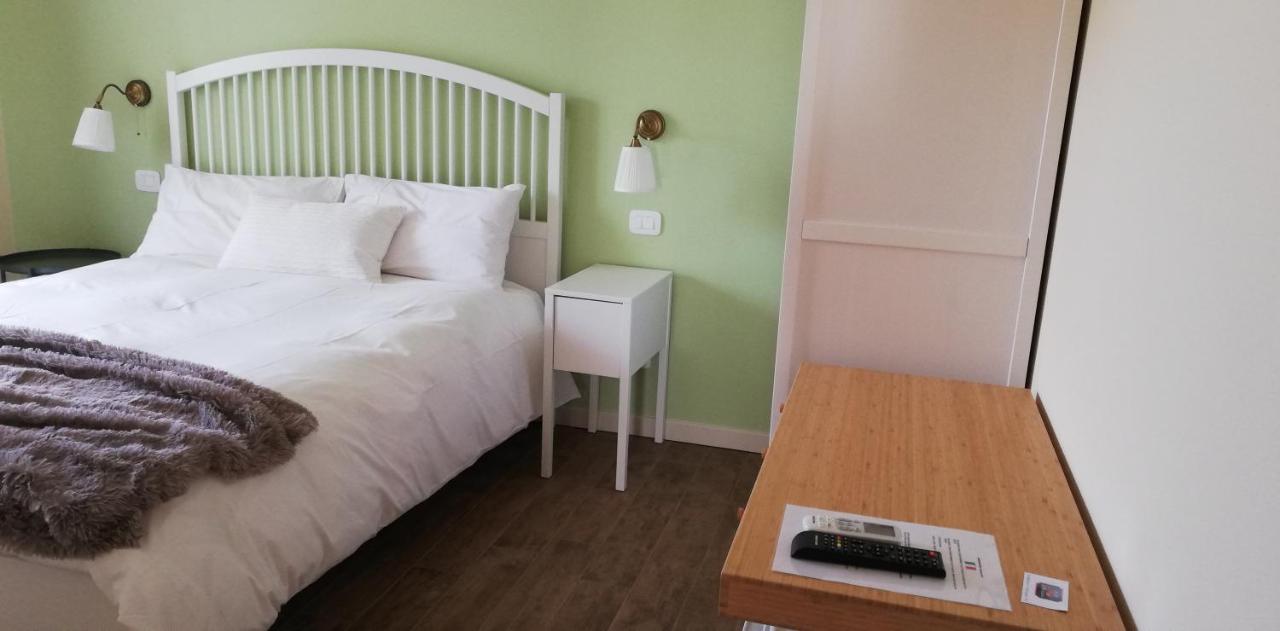Il Melograno Bed & Breakfast Garda  Exterior photo