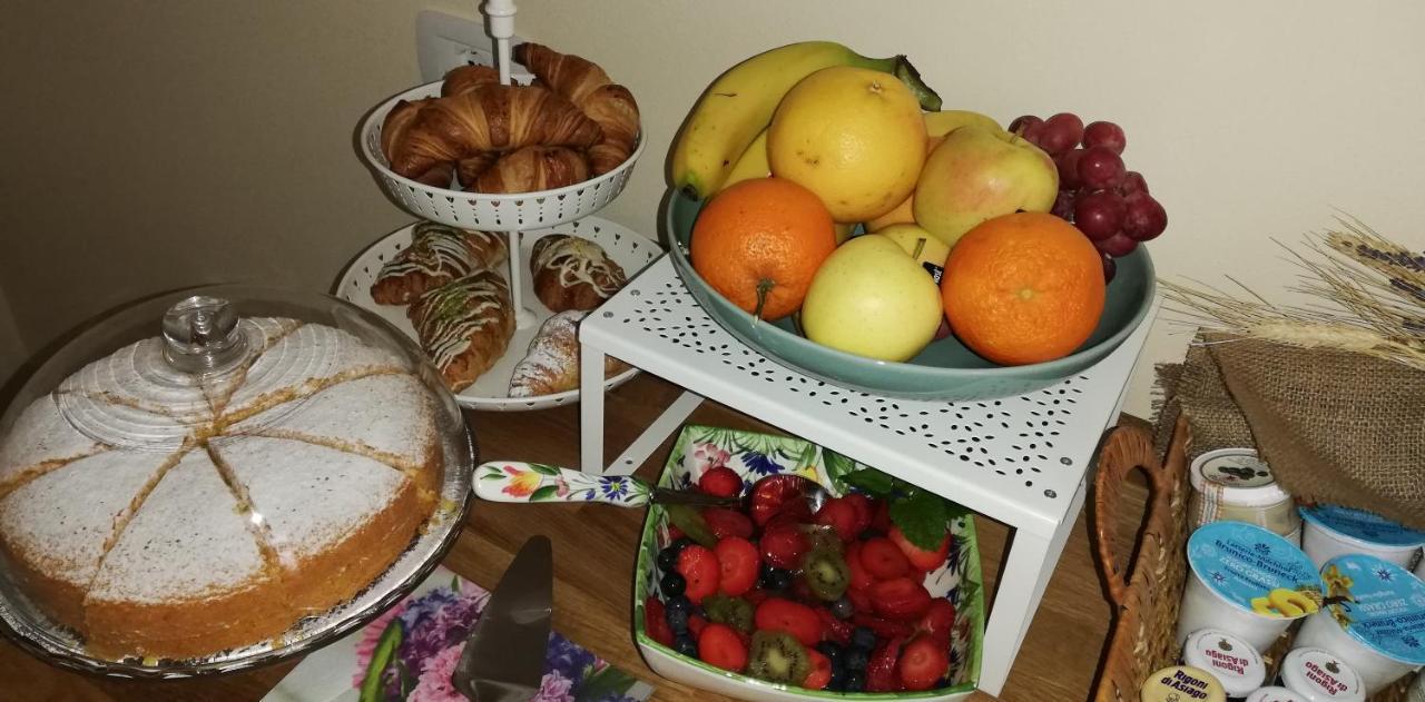 Il Melograno Bed & Breakfast Garda  Exterior photo